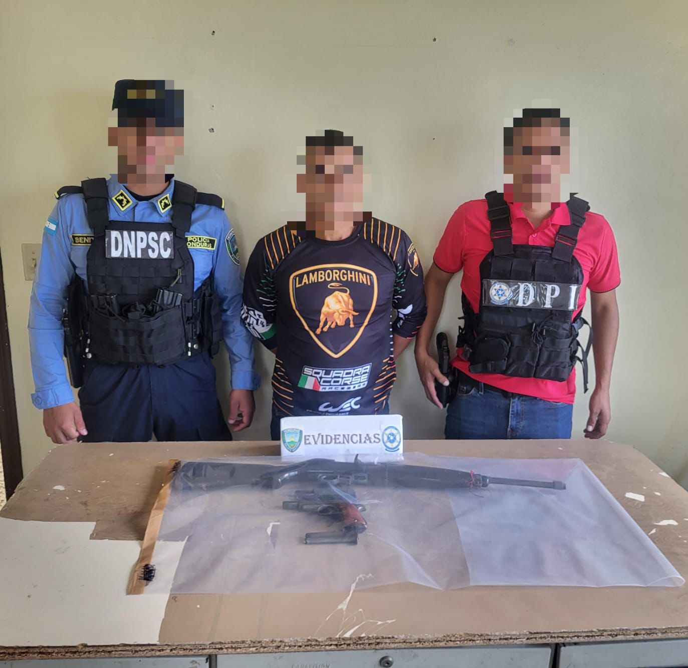 DPI arresta a hombre en posesión de dos armas de fuego por tenencia ...